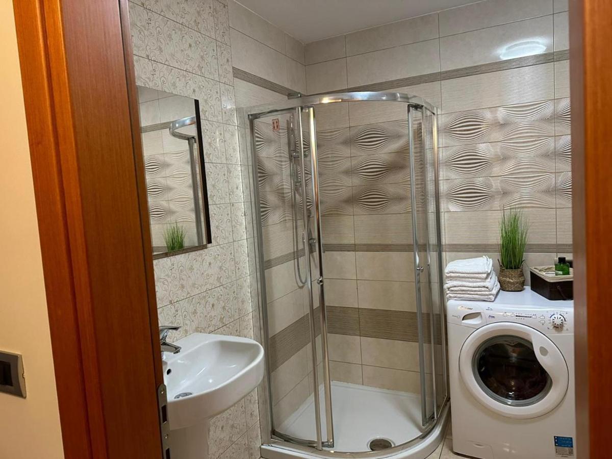 Luxury Condo In 티라나 외부 사진