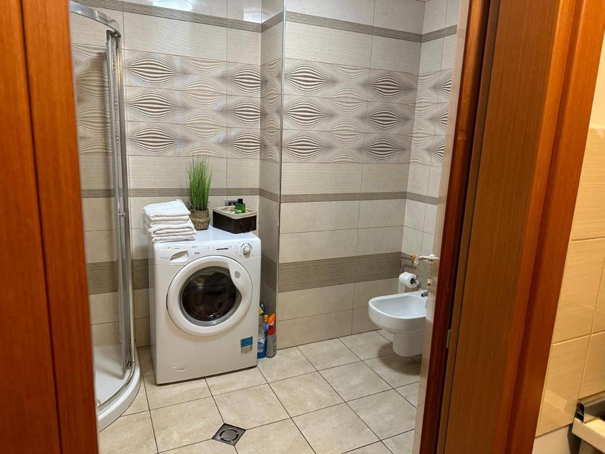 Luxury Condo In 티라나 외부 사진