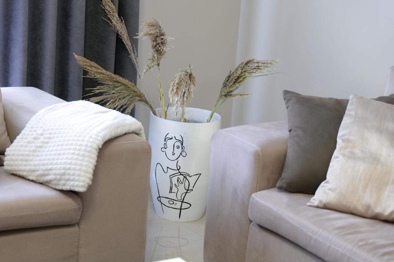 Luxury Condo In 티라나 외부 사진